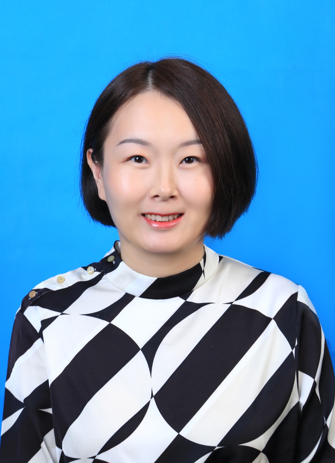 冯晴.jpg